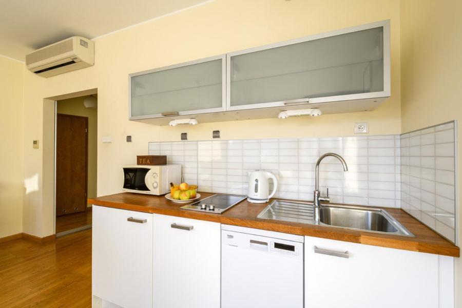 Luxury Apartment Piekna Варшава Екстер'єр фото