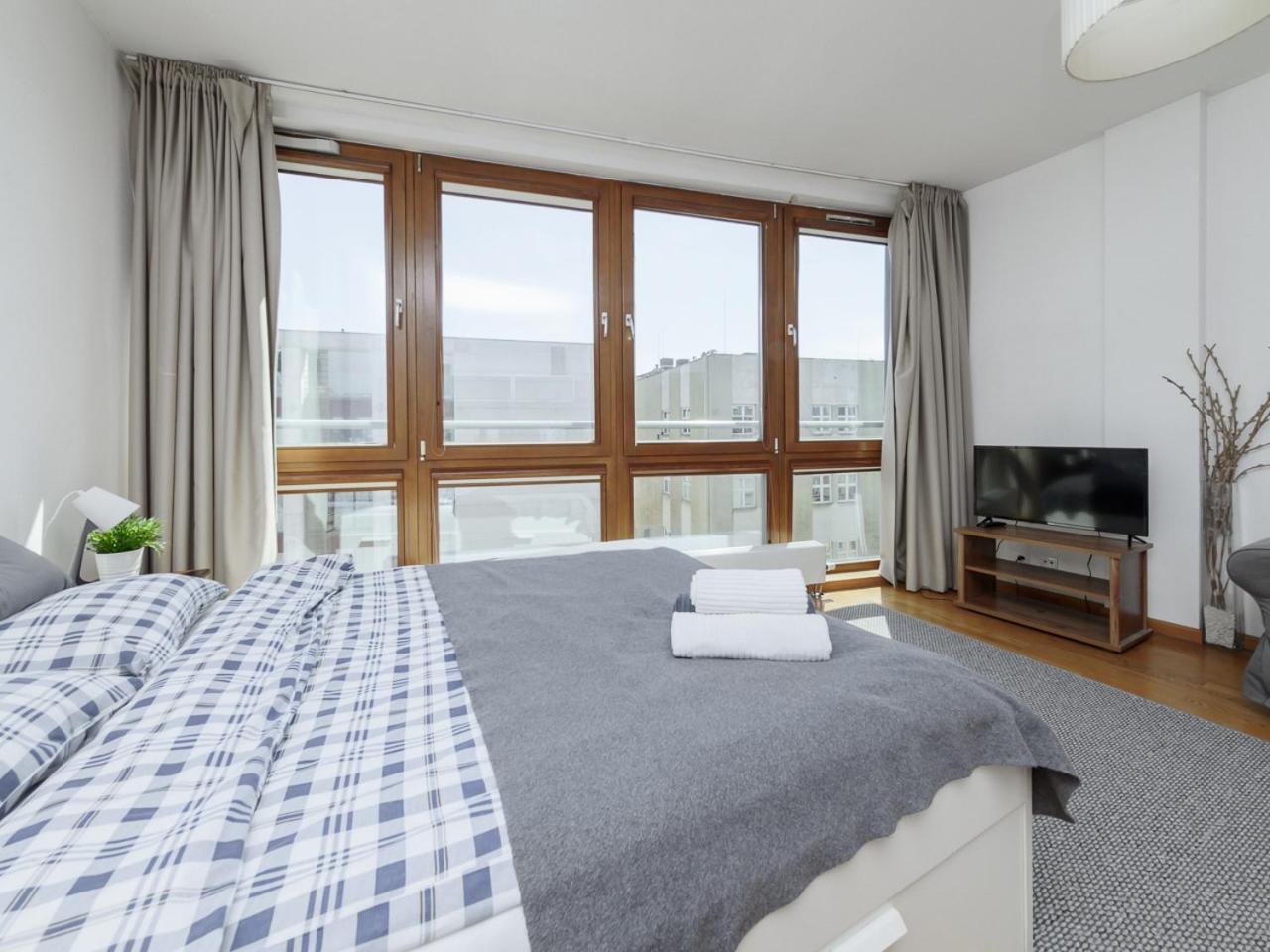 Luxury Apartment Piekna Варшава Екстер'єр фото
