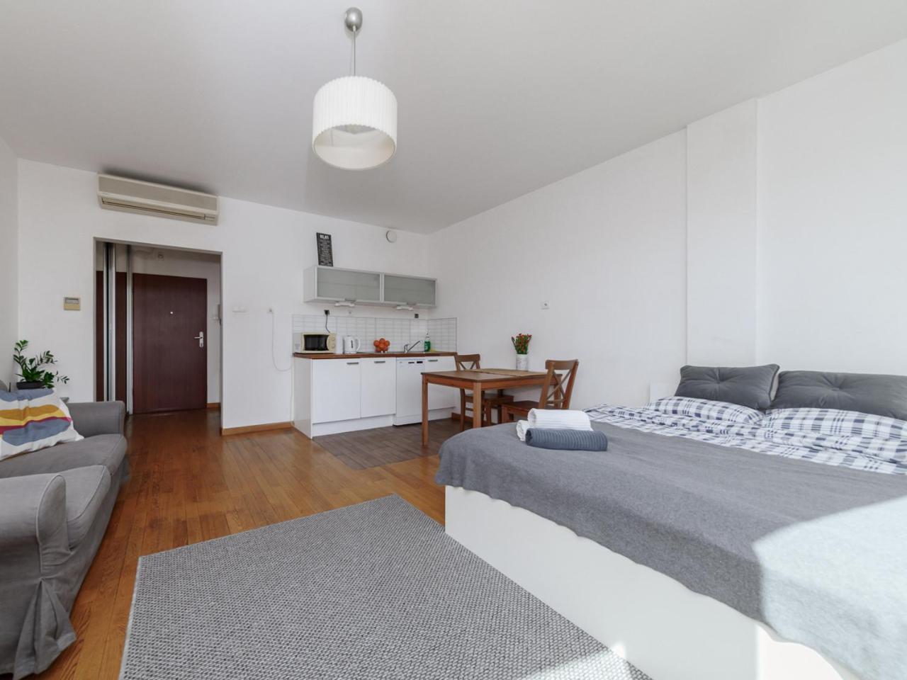Luxury Apartment Piekna Варшава Екстер'єр фото